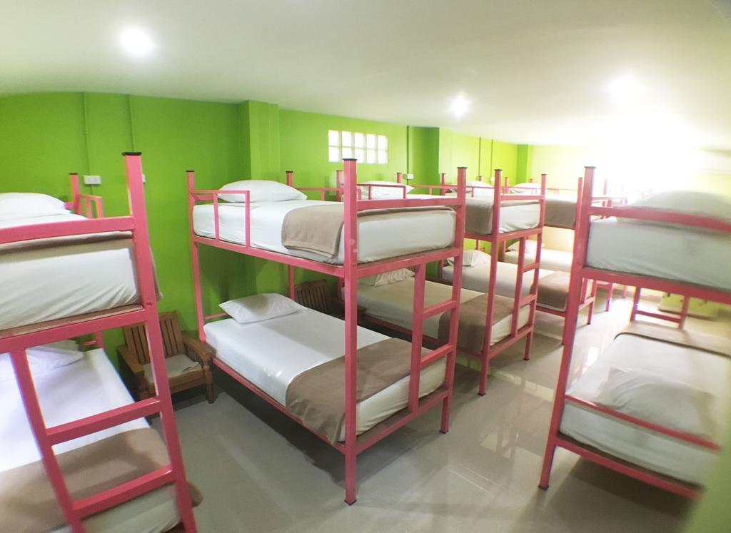 Baifern Mansion Hostel Krabi Ngoại thất bức ảnh