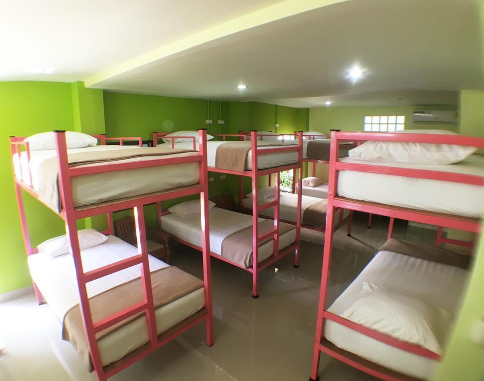 Baifern Mansion Hostel Krabi Ngoại thất bức ảnh