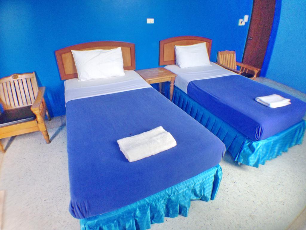 Baifern Mansion Hostel Krabi Ngoại thất bức ảnh