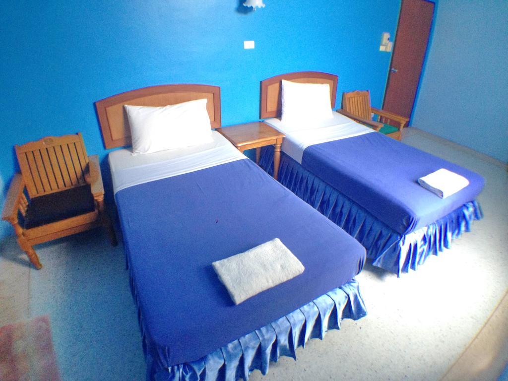 Baifern Mansion Hostel Krabi Ngoại thất bức ảnh