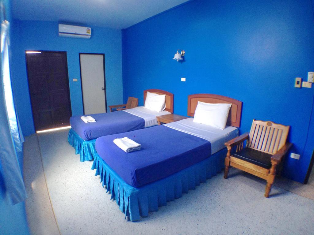 Baifern Mansion Hostel Krabi Ngoại thất bức ảnh